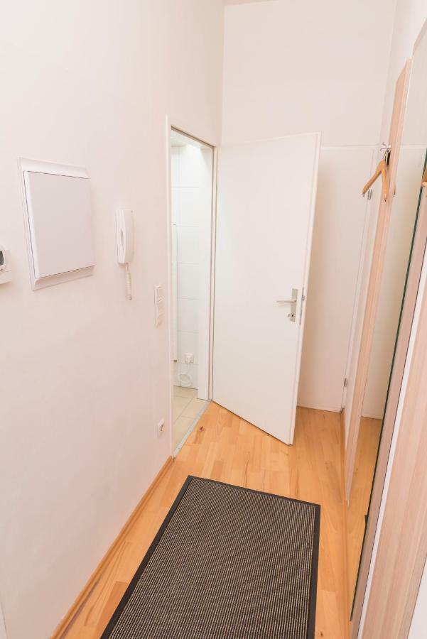 Tiny Hideaway Lejlighed Wien Eksteriør billede